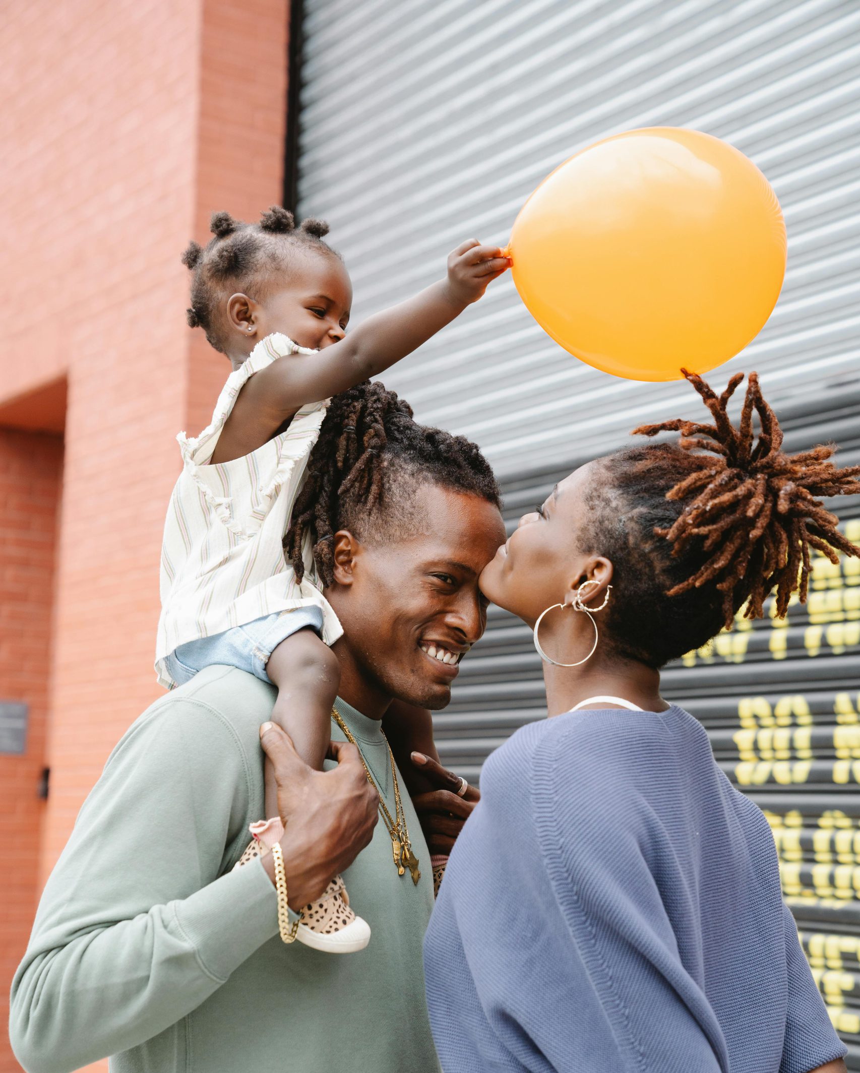 how financial wellbeing changes over our lifetime riseup